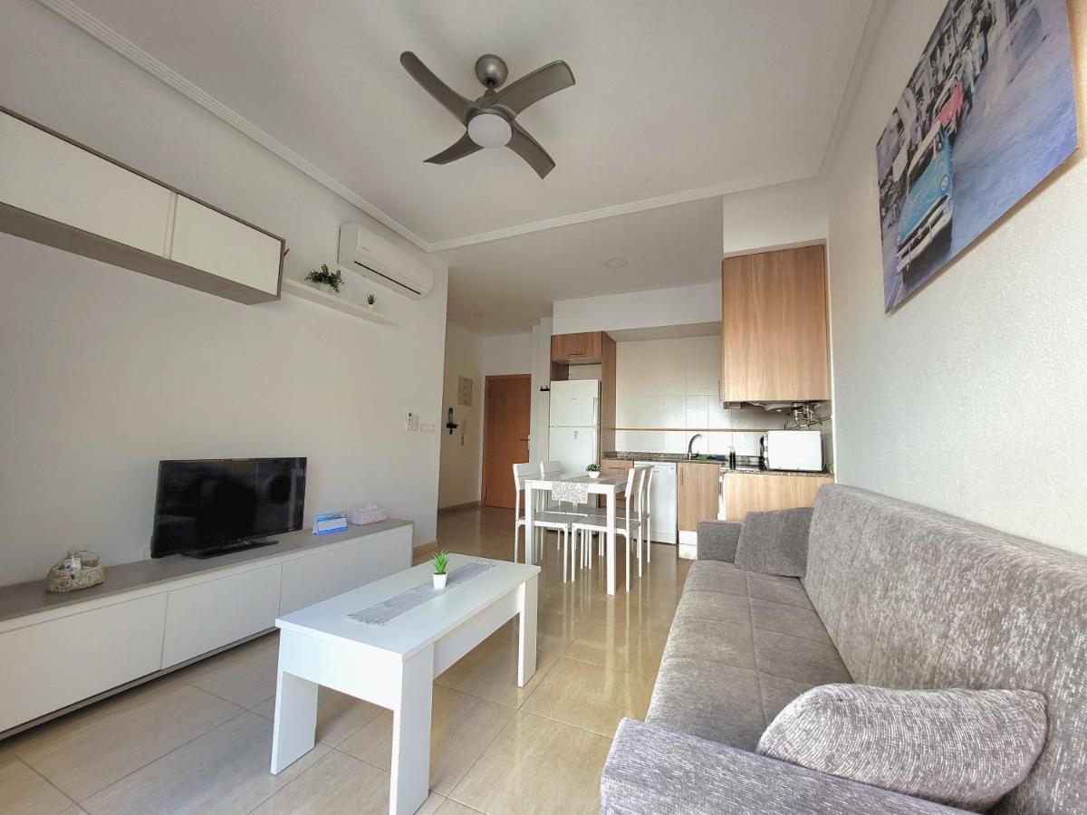 Apartamento Con Patio, Piscina Y Parking Privado Кампелло Экстерьер фото