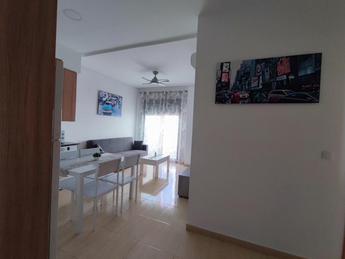 Апартаменты Apartamento Con Patio, Piscina Y Parking Privado Кампелло Экстерьер фото